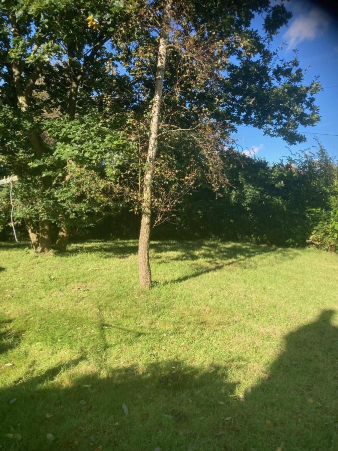 Woodland Retreat, Market Lane, Blundeston, Lowestoft Exteriör bild